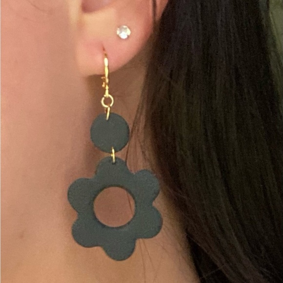 Polymer Clay Handmade Flower Dangle Earrings - Picture 3 of 4